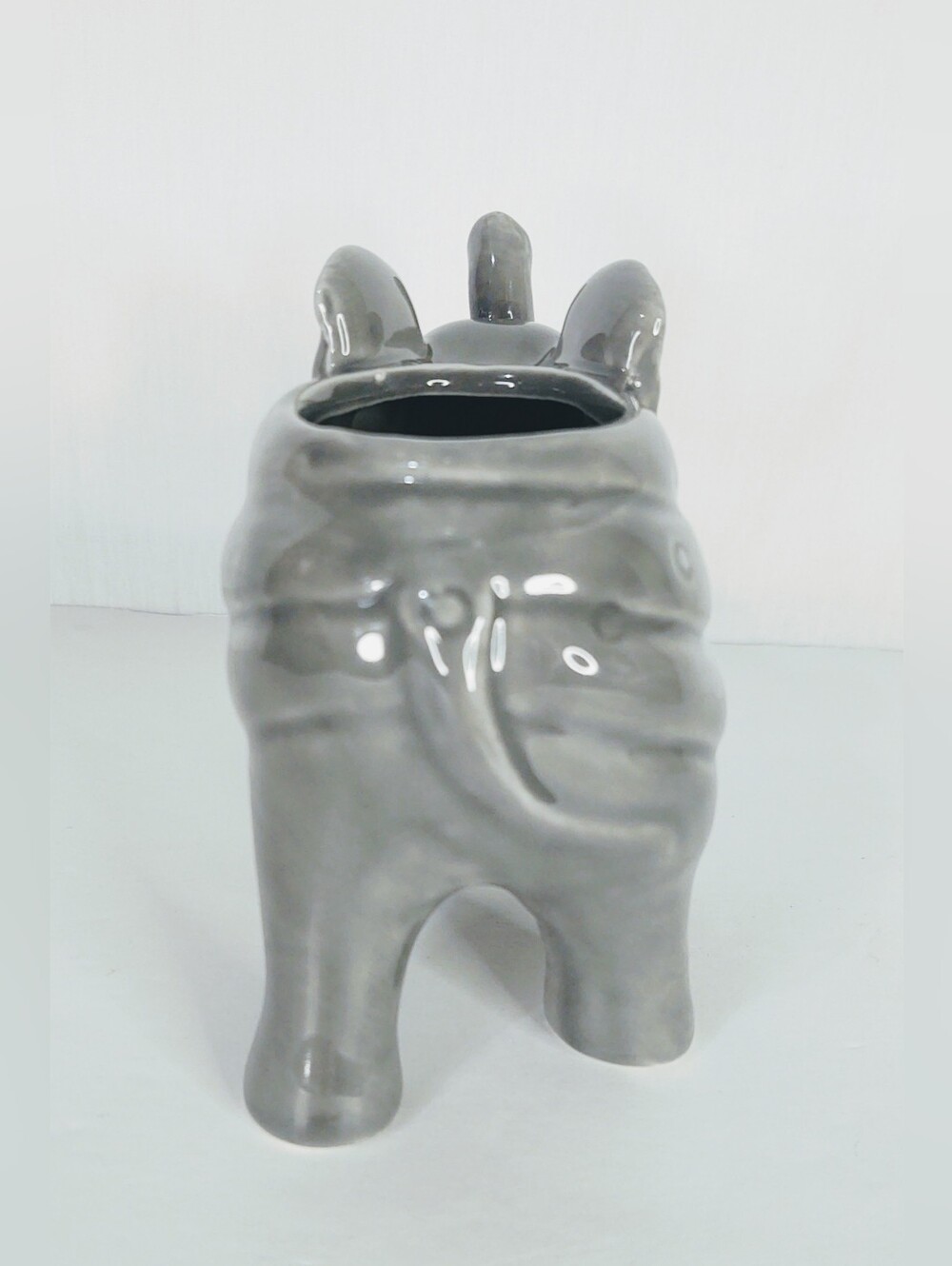 High Gloss Ceramic Elephant Planter Small - Picture 5 of 9